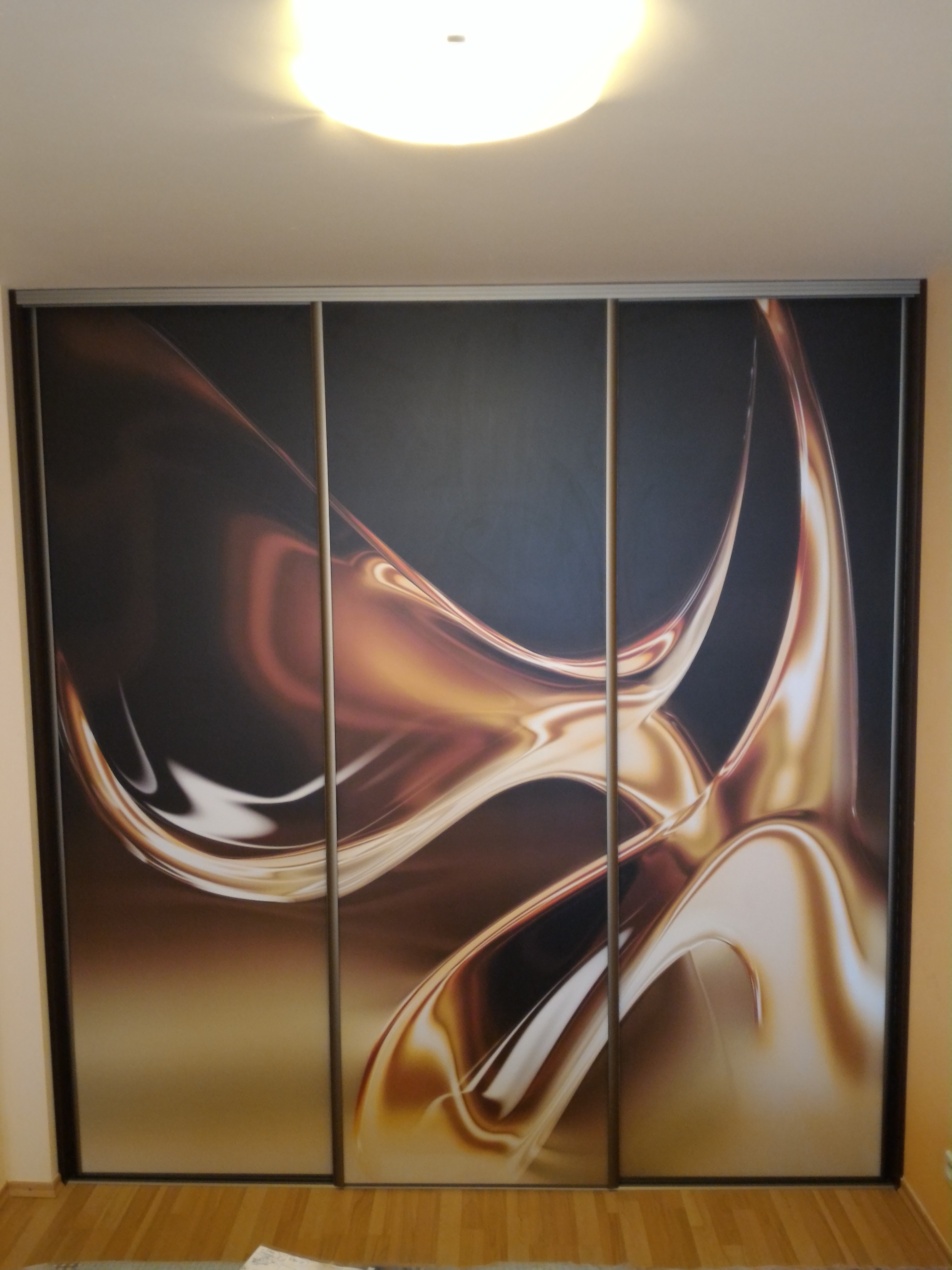 Šatník na mieru do spálne